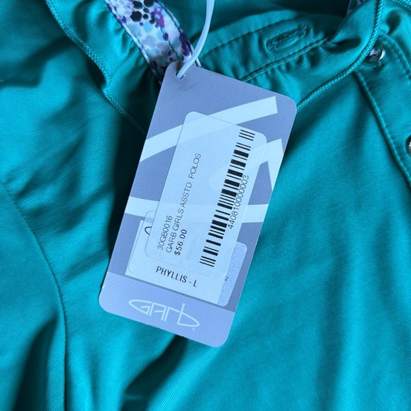 NEW WITH TAGS Golf/ Tennis polo with ruffle. Pairs excellent with posted set. - Picture 4 of 7